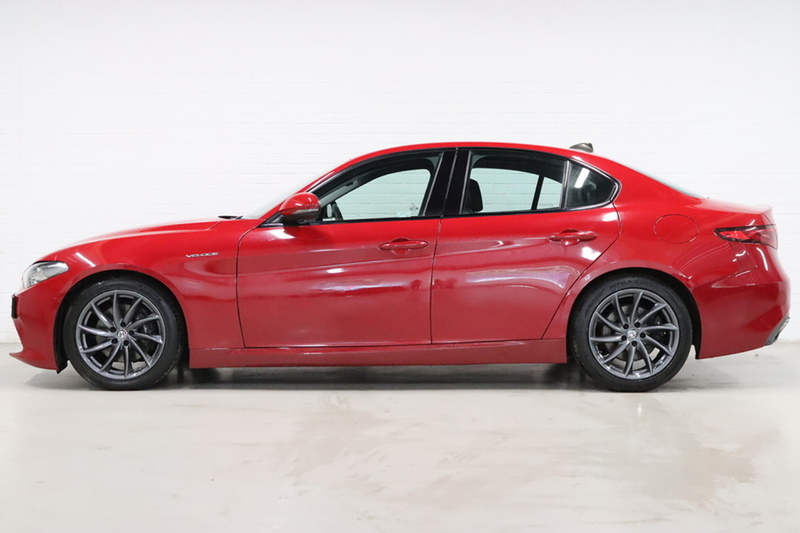 Alfa Romeo Giulia T Veloce - U2762