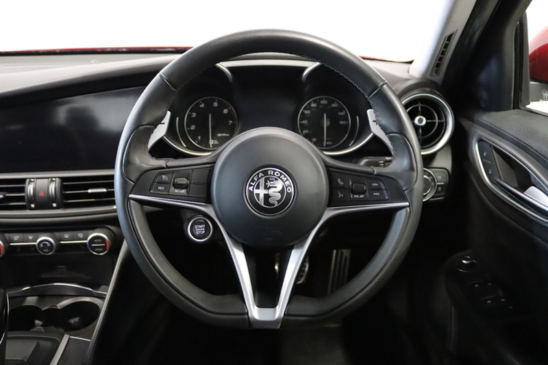 Alfa Romeo Giulia T Veloce - U2762