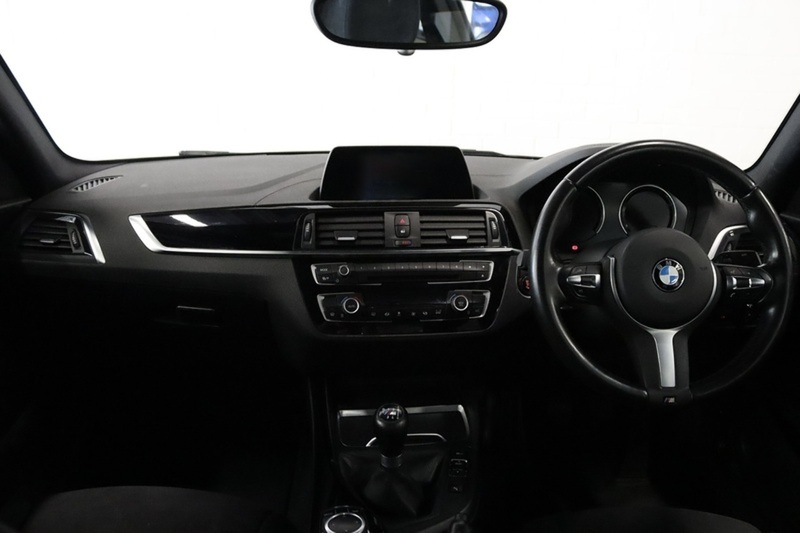 BMW 2 Series 218i M Sport - U2763