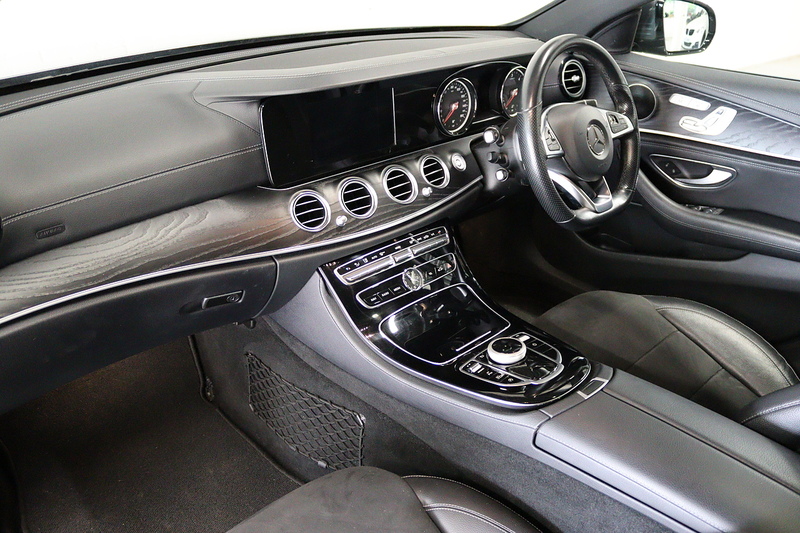 Mercedes-Benz E Class E220d AMG Line - U2769