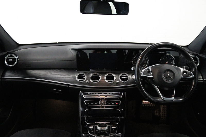 Mercedes-Benz E Class E220d AMG Line - U2769