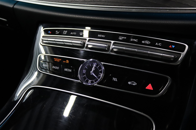 Mercedes-Benz E Class E220d AMG Line - U2769