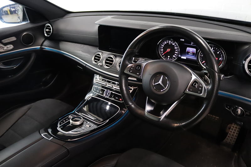 Mercedes-Benz E Class E220d AMG Line - U2769