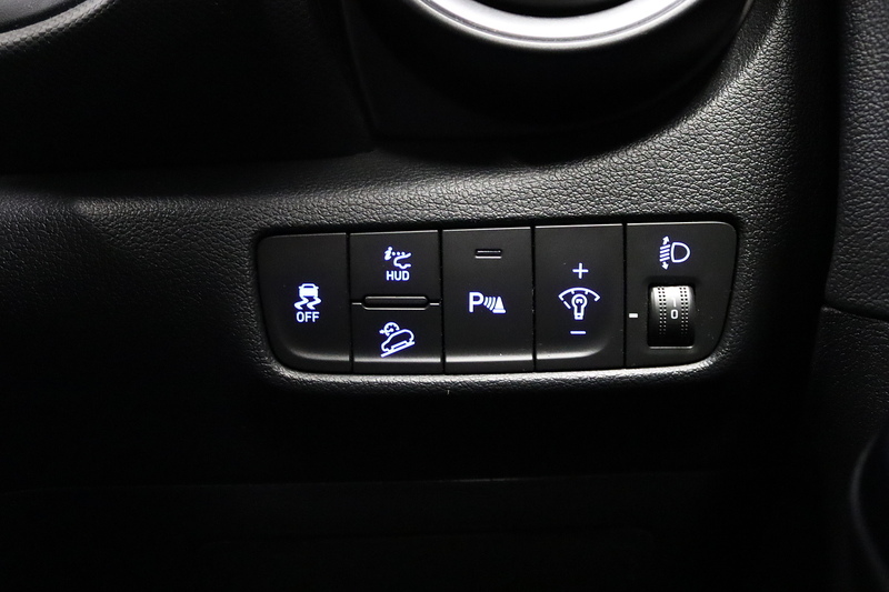Hyundai KONA T-GDi MHEV Ultimate - U2775