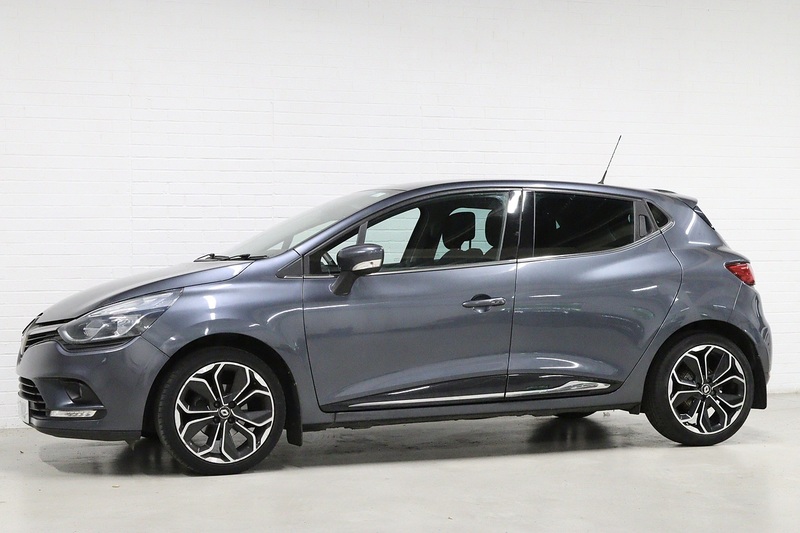 Renault Clio TCe Iconic - U2778