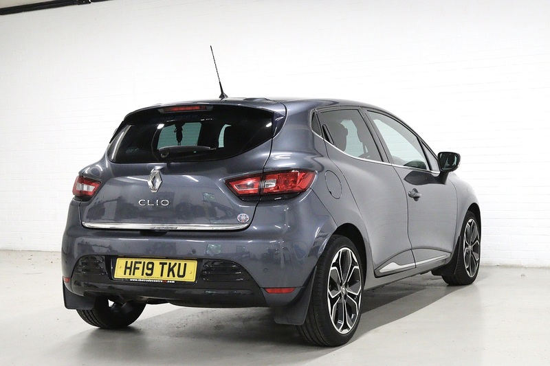 Renault Clio TCe Iconic - U2778