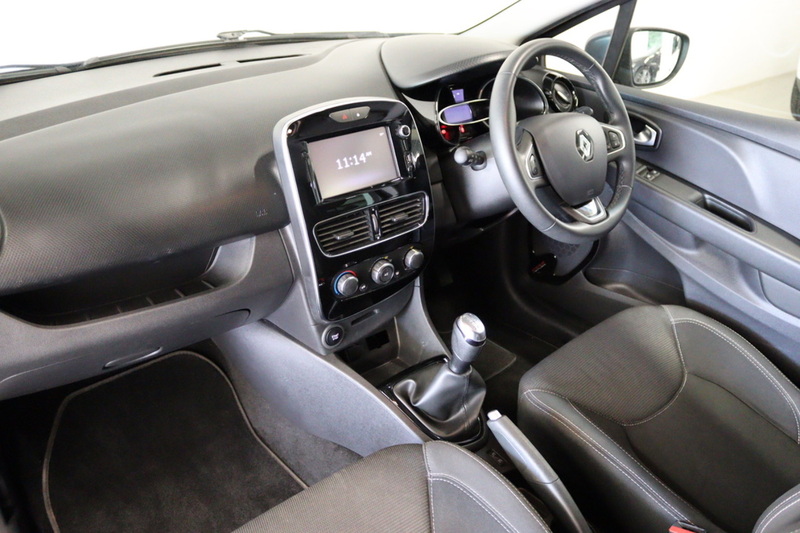 Renault Clio TCe Iconic - U2778