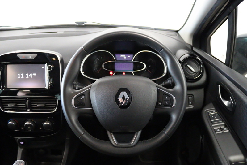 Renault Clio TCe Iconic - U2778