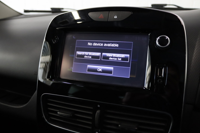 Renault Clio TCe Iconic - U2778