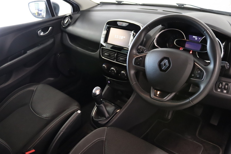 Renault Clio TCe Iconic - U2778