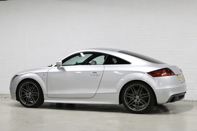 Audi TT TFSI Black Edition - U2781