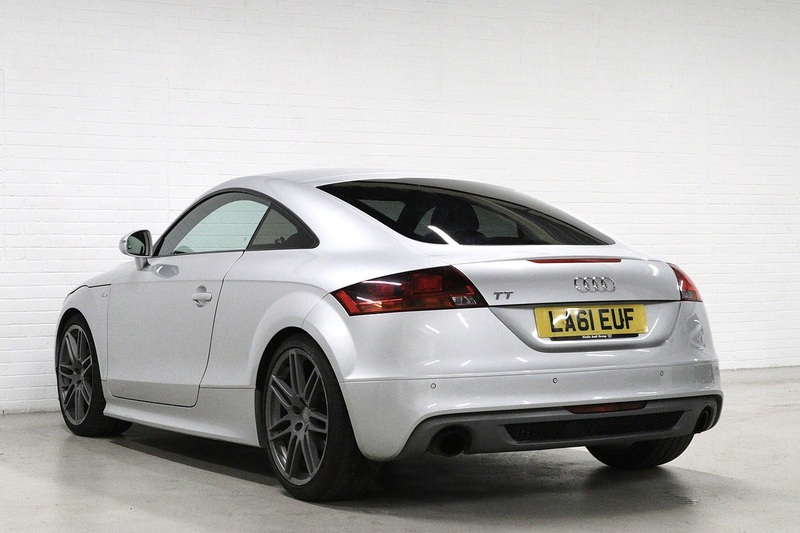Audi TT TFSI Black Edition - U2781