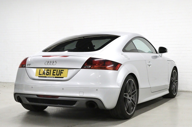 Audi TT TFSI Black Edition - U2781