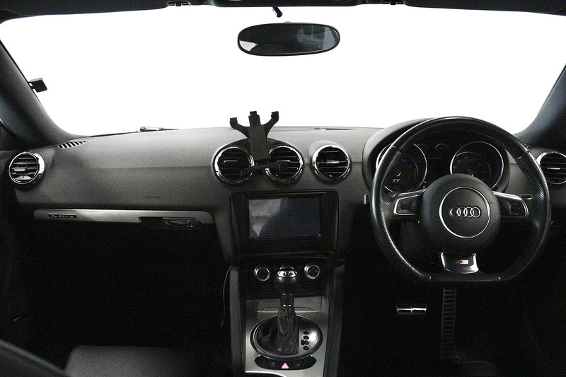 Audi TT TFSI Black Edition - U2781