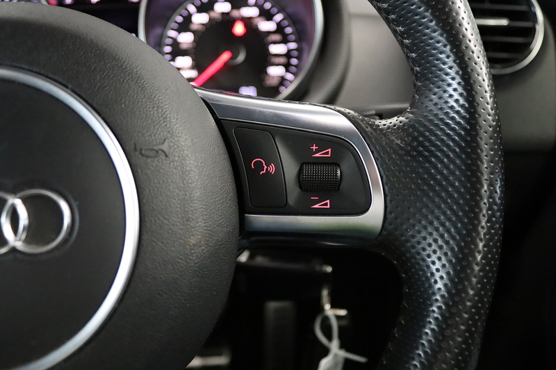 Audi TT TFSI Black Edition - U2781