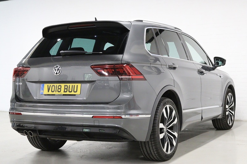 Volkswagen Tiguan TDI R-Line - U2782