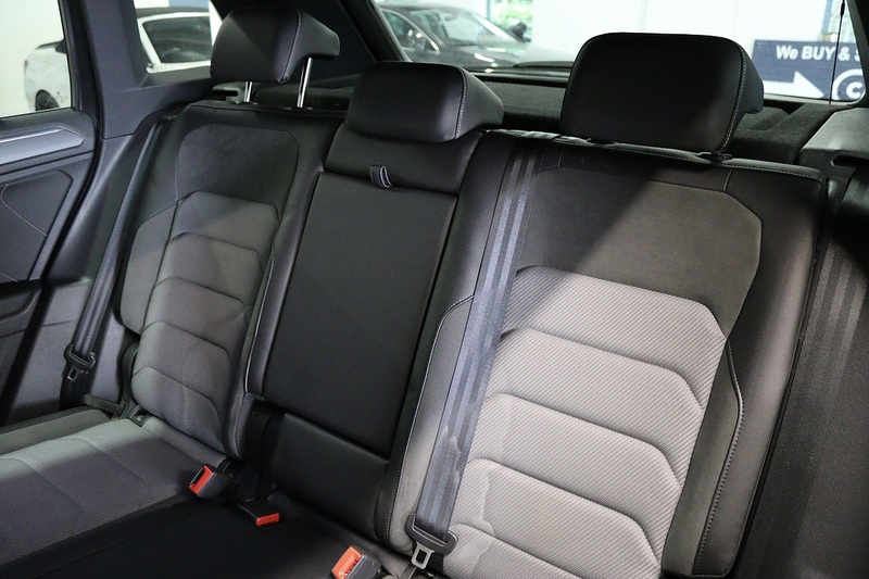 Volkswagen Tiguan TDI R-Line - U2782