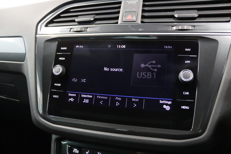 Volkswagen Tiguan TDI R-Line - U2782