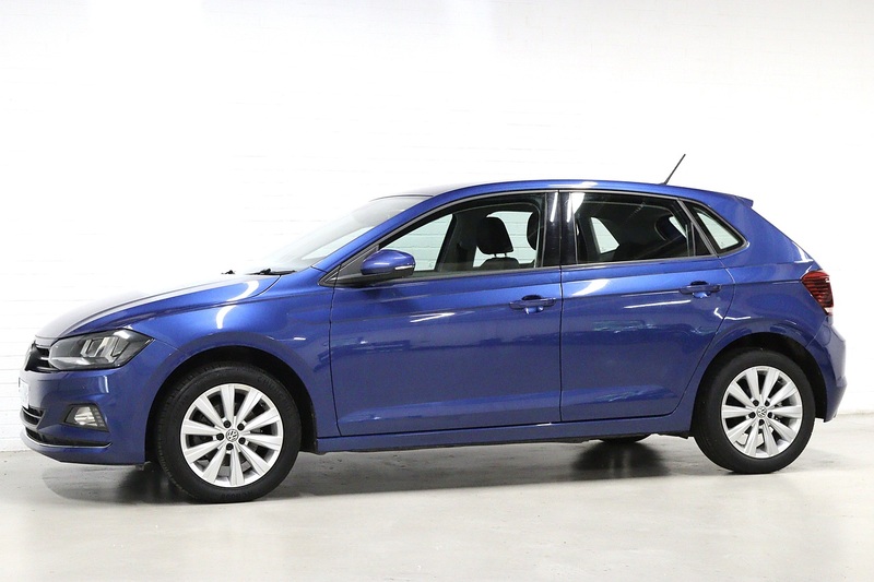 Volkswagen Polo TSI SEL - U2785