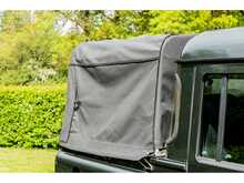 Land Rover Defender 110 County - U546