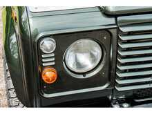 Land Rover Defender 110 County - U546