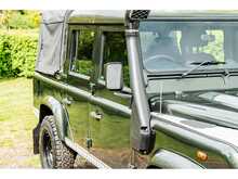Land Rover Defender 110 County - U546