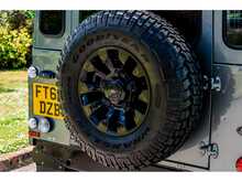 Land Rover Defender 90 TDCi XS - U575