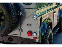 Land Rover Defender 90 TDCi XS - U575