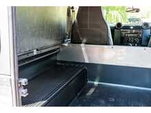 Land Rover Defender 90 TDCi XS - U575