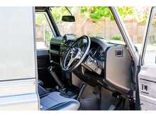 Land Rover Defender 90 TDCi XS - U575