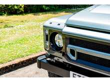 Land Rover Defender 90 TDCi XS - U575