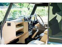 Land Rover Defender 90 TDCi XS - U587