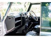 Land Rover Defender 90 TDCi XS - U588