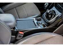 Ford Kuga TDCi EcoBlue Titanium Edition - U599