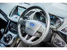 Ford Kuga TDCi EcoBlue Titanium Edition - U599