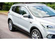 Ford Kuga TDCi EcoBlue Titanium Edition - U599