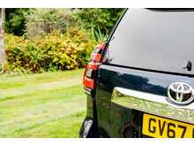 Toyota Land Cruiser D Invincible - U605