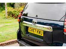 Toyota Land Cruiser D Invincible - U605