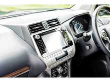 Toyota Land Cruiser D Invincible - U605