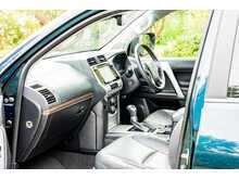 Toyota Land Cruiser D Invincible - U605