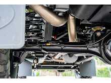 Land Rover Defender 110  - U613