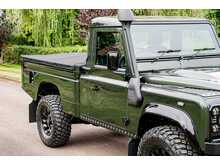 Land Rover Defender 110  - U613