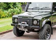 Land Rover Defender 110  - U613