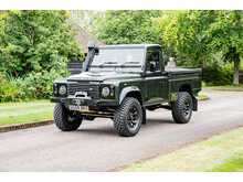 Land Rover Defender 110  - U613