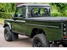 Land Rover Defender 110  - U613
