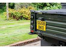 Land Rover Defender 110  - U613