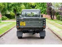Land Rover Defender 110  - U613