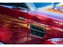 Land Rover Discovery 4 SD V6 HSE Luxury - U637