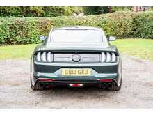 Ford Mustang V8 Bullitt - U642