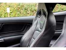 Ford Mustang V8 Bullitt - U642